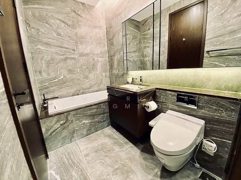 The Esse Sukhumvit 36, Bangkok, Soi Sukhumvit 36, Sukhumvit Road, Phra Kanong, Khlong Toei, Bangkok, 1 Bedroom, 39 sqm, Condo For Rent, by Juthamas Ruangrit ( YingMild), 500202820 - DDproperty.com