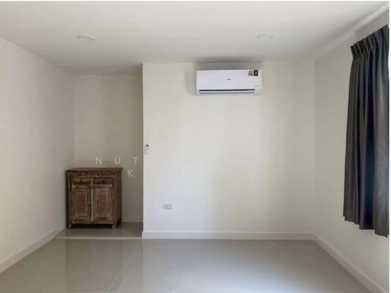 Perfect Place Ramkhamhaeng 164, Bangkok, Soi Ramkhamhaeng 164, Saphan Sung, Saphan Sung, Bangkok, 3 Bedrooms, 280 sqm, Single Detached House For Rent, by Nutthavadee Kittihut, 500202828 - DDproperty.com