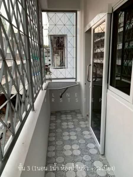 For Rent - 5.5-story Commercial Building, Heart of Sathorn, Near BTS Saint Louis, Bangkok