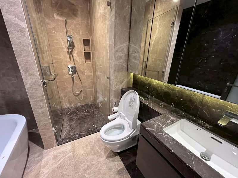 28 Chidlom, Bangkok, 28 Chit Lom Alley, Lumphini, Pathum Wan, Bangkok, 3 Bedrooms, 133 sqm, Condo For Rent, by Jirawan Thawatkiattisak (Eve), 500202847 - DDproperty.com