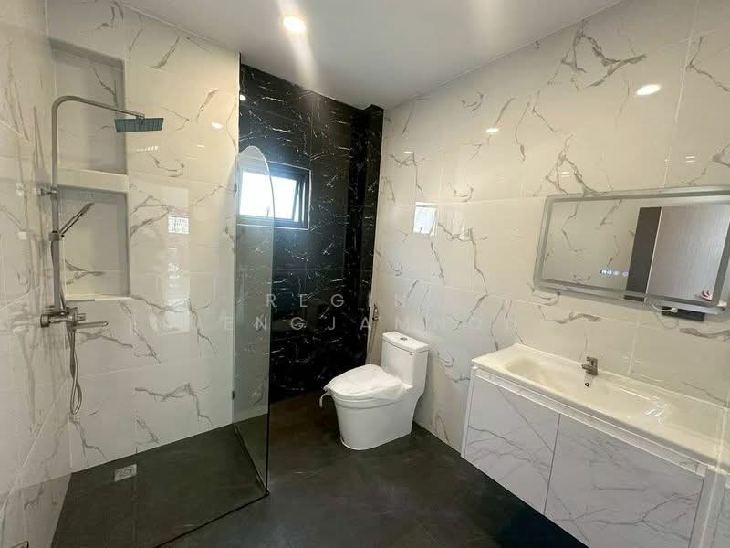 Paradise Hill 2, Chon Buri (Pattaya), Soi Bun Samphan 9, Nong Pru, Bang Lamung (Pattaya), Chon Buri (Pattaya), 4 Bedrooms, 129 sqm, Single Detached House For Sale, by Regina Nuengjamnong, 500202848 - DDproperty.com