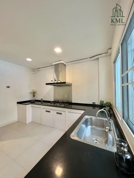 ขาย - Prompak Place : พร้อมพรรค เพลส, กรุงเทพ