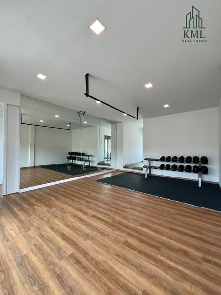 Prompak Place, Bangkok, Khlong Tan Nua, Watthana, Bangkok, 3 Bedrooms, 650 sqm, Townhouse For Sale, by ดวงใจ ขะมาลา, 500202849 - DDproperty.com