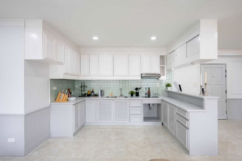 Saranjai Mansion, Bangkok, Soi Sukhumvit 6, Khlong Toei, Khlong Toei, Bangkok, 2 Bedrooms, 117 sqm, Condo For Sale, by Khun Nita, 500202854 - DDproperty.com