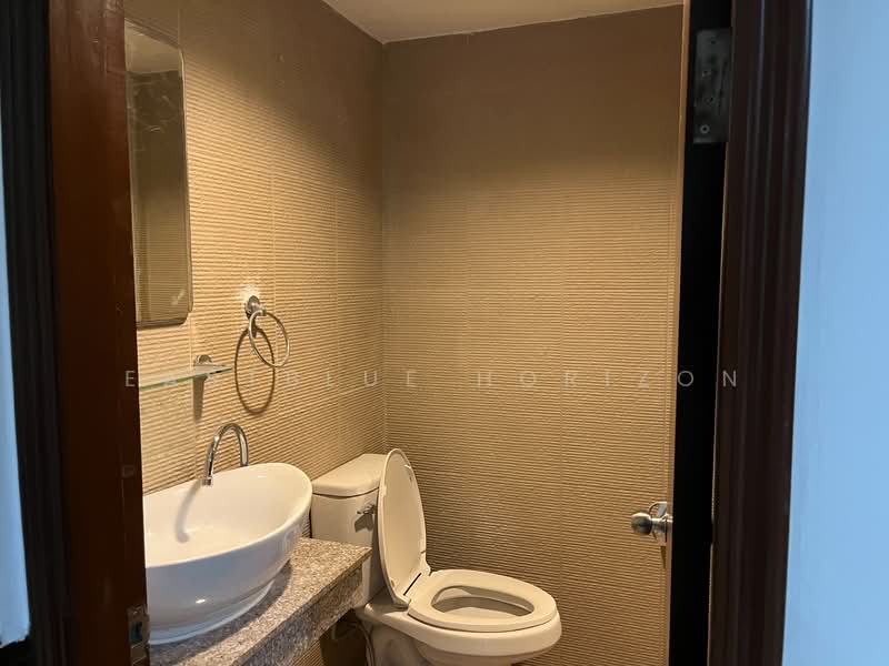 Baan Suanpetch, Bangkok, 18 Soi Sukhumvit 39, Khlong Tan Nua, Watthana, Bangkok, 2 Bedrooms, 136 sqm, Condo For Rent, by Eastblue Horizon, 500202858 - DDproperty.com