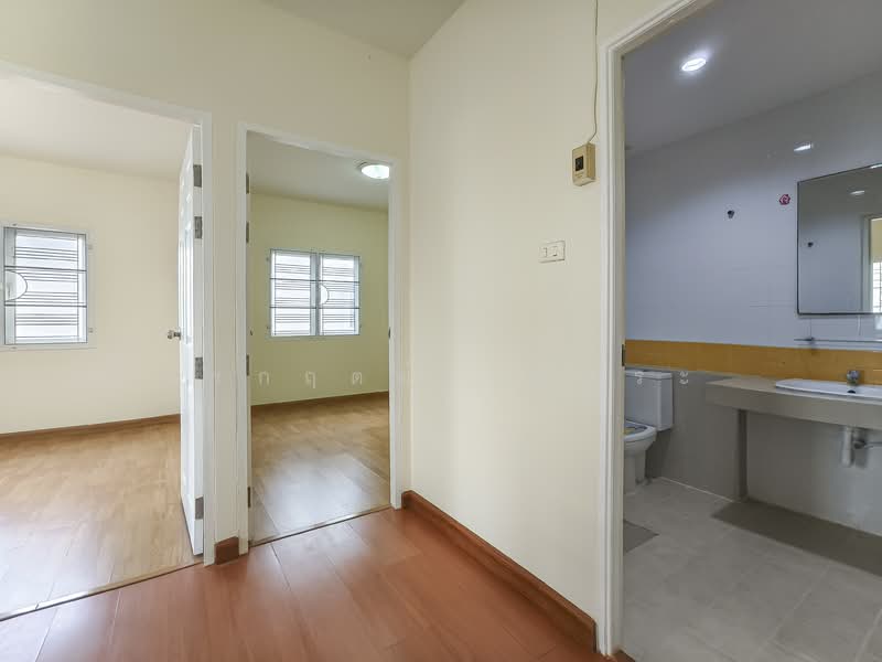 Merit Grand Donmuang : เมอริท แกรนด์ ดอนเมือง, Bangkok, เทิดราชัน, Si Khan, Don Mueang, Bangkok, 3 Bedrooms, 120 sqm, Townhouse For Sale, by กรกฤตย์ บุญสระ, 500202882 - DDproperty.com