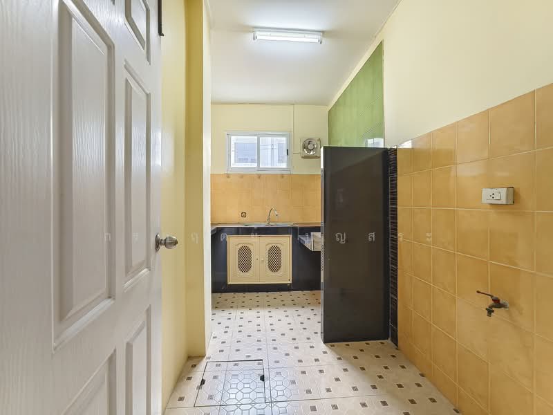 Merit Grand Donmuang : เมอริท แกรนด์ ดอนเมือง, Bangkok, เทิดราชัน, Si Khan, Don Mueang, Bangkok, 3 Bedrooms, 120 sqm, Townhouse For Sale, by กรกฤตย์ บุญสระ, 500202882 - DDproperty.com