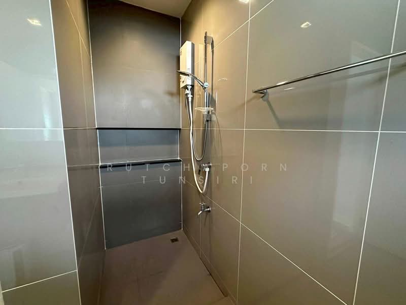 บ้านให้เช่า – ใกล้โรงเรียนต้นกล้าเพียง 5 นาที ค่าเช่า 65,000 บาท / เดือน รหัสทรัพย์ : No.5H640, Chiang Mai, San Phi Sua, Muang Chiang Mai, Chiang Mai, 4 Bedrooms, 190 sqm, Single Detached House For Rent, by Rutchaporn Tunsiri, 500202889 - DDproperty.com