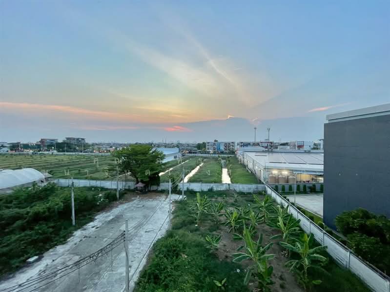 อาคารพาณิชย์ 4 ชั้น 34.8 ตร.ว. ตรงข้ามสำนักงานที่ดินบึงกุ่ม ถนนกรุงเทพกรีฑาตัดใหม่, Bangkok, ถนนกรุงเทพกรีฑาตัดใหม่, Rat Phatthana, Saphan Sung, Bangkok, , 400 sqm, Shophouse For Sale, by คุณ ภัทรานิษฐ์ วัฒนาจินดาวงศ์ (ไวท์), 500202895 - DDproperty.com