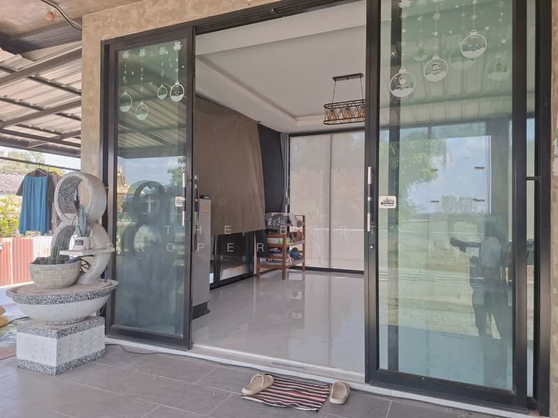 บ้านเดี่ยวพร้อมที่ดินปักธงชัย นครราชสีมา, Nakhon Ratchasima, Don, Pak Thong Chai, Nakhon Ratchasima, 2 Bedrooms, 150 sqm, Single Detached House For Sale, by The Best Property ชล, 500202899 - DDproperty.com