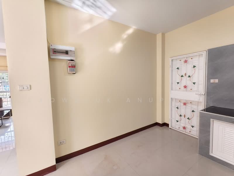 Panthiya Phraeksa, Samut Prakan, 999 Phraeksa Road, Phraeksa, Muang Samut Prakarn, Samut Prakan, 3 Bedrooms, 150 sqm, Single Detached House For Rent, by Saowaluk Anupong, 500202904 - DDproperty.com