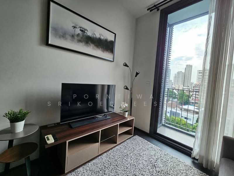 ให้เช่า - The Edge Sukhumvit 23 : เอดจ์ สุขุมวิท 23, กรุงเทพ