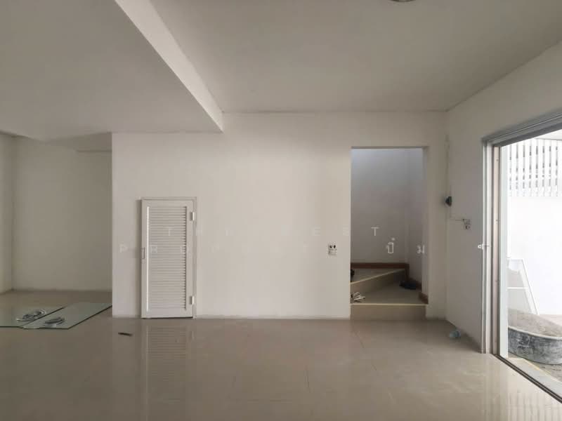 หมู่บ้านแฟมิลี่ซิตี้ทาวน์6 ชลบุรี (Family City Town6), Chon Buri (Pattaya), Na Pa, Muang Chon Buri, Chon Buri (Pattaya), 3 Bedrooms, 120 sqm, Townhouse For Sale, by The Best Property ปิ๋ม, 500202929 - DDproperty.com