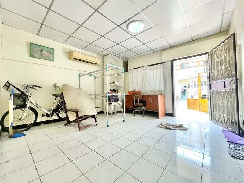 คุ้มทองวิลล่า เทพารักษ์ (Khum Thong Villa), Samut Prakan, ถนนเทพารักษ์, Thepharak, Muang Samut Prakarn, Samut Prakan, 2 Bedrooms, 115 sqm, Townhouse For Sale, by คุณ ภัทรานิษฐ์ วัฒนาจินดาวงศ์ (ไวท์), 500202932 - DDproperty.com