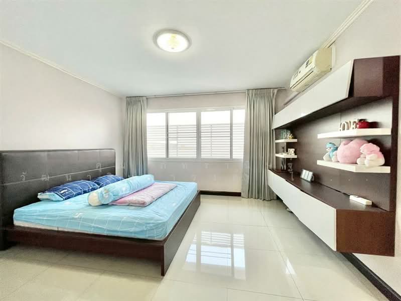 อาคารพาณิชย์ 4 ชั้น 32 ตร.ว. อาคารพาณิชย์ ใกล้รถไฟฟ้าสายสีส้ม ซอยมิสทีน ติดถนนราษฎร์พัฒนา, กรุงเทพ, ติดถนนราษฎร์พัฒนา, สะพานสูง, สะพานสูง, กรุงเทพ, 400 ตร.ม., ตึกแถว-อาคารพาณิชย์ ขาย, โดย คุณ ภัทรานิษฐ์ วัฒนาจินดาวงศ์ (ไวท์), 500202953 - DDproperty.com