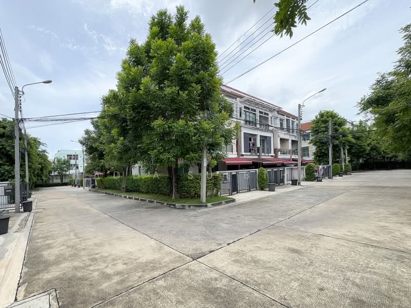 Baan Klang Muang Rama 3-Rat Burana, Bangkok, Ratburana Road, Soi 44, Rat Burana, Rat Burana, Bangkok, 3 Bedrooms, 152 sqm, Single Detached House For Sale, by Ladda Suebthai, 500202954 - DDproperty.com