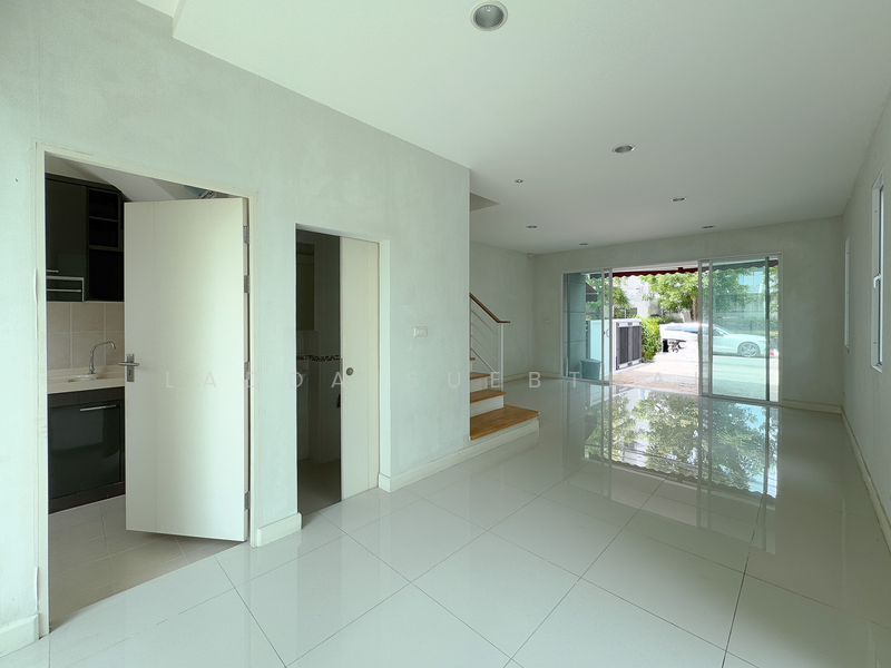 Baan Klang Muang Rama 3-Rat Burana : ทาวน์โฮม บ้านกลางเมือง พระราม 3-ราษฎร์บูรณะ, กรุงเทพ, ถนนราษฏร์บูรณะ ซอย 44, ราษฎร์บูรณะ, ราษฎร์บูรณะ, กรุงเทพ, 152 ตร.ม., บ้านเดี่ยว ขาย, โดย Ladda Suebthai, 500202954 - DDproperty.com