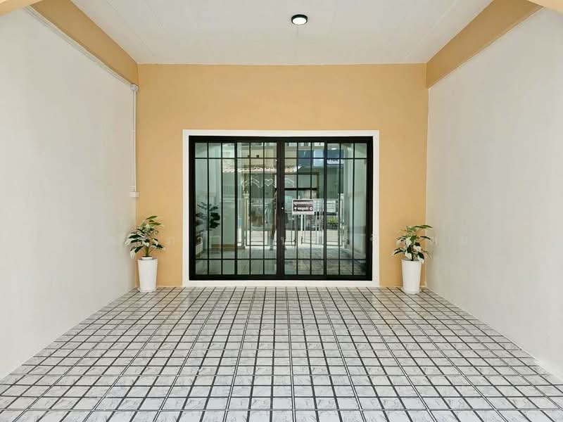 Sweet Home Park Bangbuathong, Nonthaburi, Bang Bua Thong, Bang Bua Thong, Nonthaburi, 3 Bedrooms, 102 sqm, Townhouse For Sale, by วัลลภา จันทร์ชิรัตน์, 500202962 - DDproperty.com