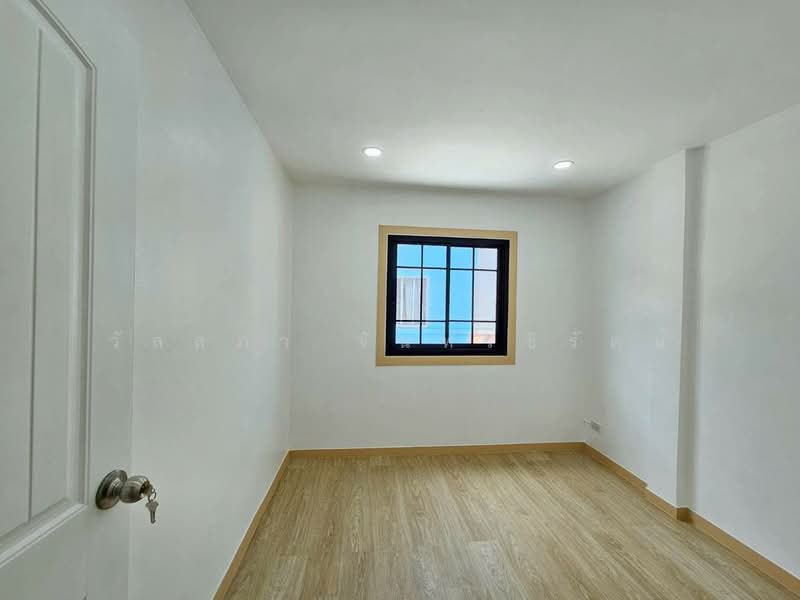 Sweet Home Park Bangbuathong, Nonthaburi, Bang Bua Thong, Bang Bua Thong, Nonthaburi, 3 Bedrooms, 102 sqm, Townhouse For Sale, by วัลลภา จันทร์ชิรัตน์, 500202962 - DDproperty.com