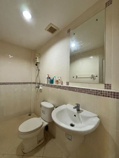 บ้านกลางเมือง สวิสทาวน์ เกษตรนวมินทร์ (Baan Klang Muang Swiss Town Kaset-Nawamin), Bangkok, Chorake Bua, Lat Phrao, Bangkok, 3 Bedrooms, 100 sqm, Townhouse For Sale, by The Best Property กิ๊ก, 500202963 - DDproperty.com