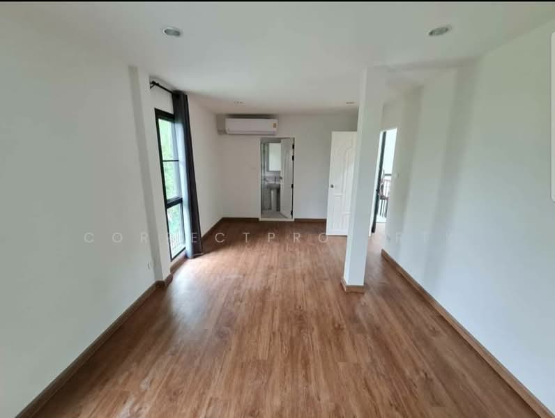 Home office ใหม่ กลางโชคชัย 4, Bangkok, Lat Phrao, Lat Phrao, Bangkok, , 180 sqm, Office Space For Rent, by CorrectProperty, 500202968 - DDproperty.com