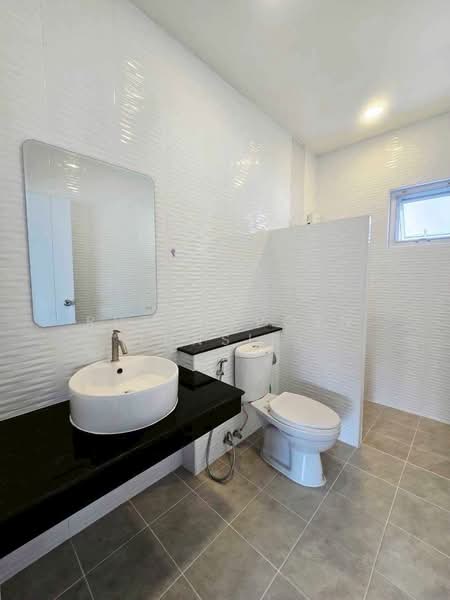 บ้านให้เช่า – ใกล้ตลาดเจริญเจริญ เพียง 5 นาที ค่าเช่า 25,000 บาท / เดือน รหัสทรัพย์ : No.13H704, เชียงใหม่, ต้นเปา, สันกำแพง, เชียงใหม่, 150 ตร.ม., บ้านเดี่ยว ให้เช่า, โดย Rutchaporn Tunsiri, 500202976 - DDproperty.com