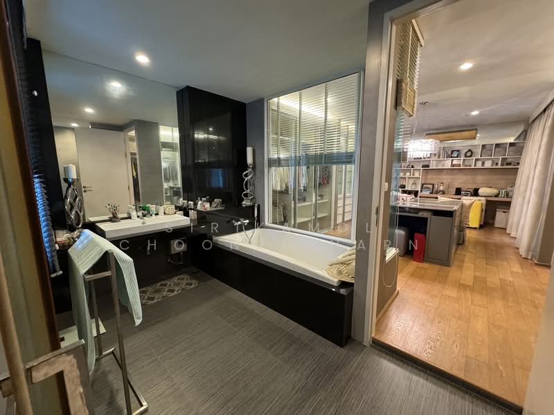 Nirvana Beyond Rama 9, Bangkok, Suan Luang, Suan Luang, Bangkok, 3 Bedrooms, 250 sqm, Single Detached House For Sale, by Sirikamol Choonpicharn, 500202996 - DDproperty.com