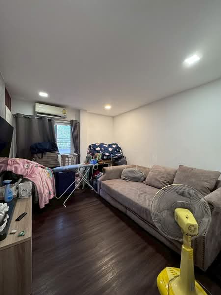 หมู่บ้านสายันต์ 2 ซอยสามัคคี 49 นนทบุรี, Nonthaburi, Tha-Sai, Muang Nonthaburi, Nonthaburi, 9 Bedrooms, 380 sqm, Single Detached House For Sale, by Jatuporn Amonsin, 500203002 - DDproperty.com