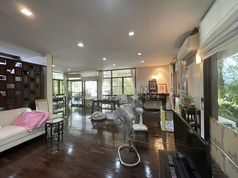 Single House, Bangkok, Phlapphla, Wang Thonglang, Bangkok, 3 Bedrooms, 250 sqm, Single Detached House For Sale, by Sirikamol Choonpicharn, 500203016 - DDproperty.com