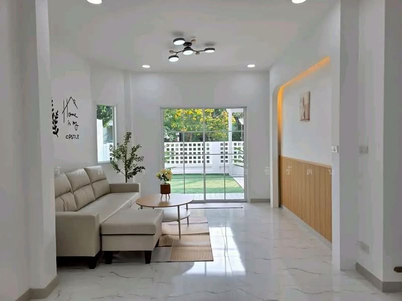 Piyawararom 4 Sai Noi, Nonthaburi, road Ban Kluai-Sai Noi, Sai Noi, Sai Noi, Nonthaburi, 3 Bedrooms, 160 sqm, Single Detached House For Sale, by วัลลภา จันทร์ชิรัตน์, 500203017 - DDproperty.com