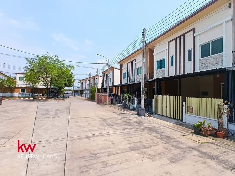 Pleno Phetkasem 81, Bangkok, Road along Khlong Phasi Charoen, southern side, Nong Kham, Nong Khaem, Bangkok, 3 Bedrooms, 100 sqm, Townhouse For Sale, by Kritsanasak Wuttisuwapap, 500203021 - DDproperty.com