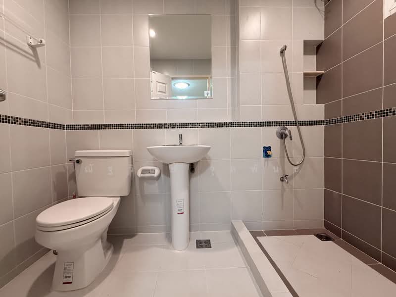 Baan Klang Muang S-Sense Onnuch-Wongwan : บ้านกลางเมือง เอสเซ้นส์ อ่อนนุช – วงแหวน, กรุงเทพ, ถนนลาดกระบัง, ลาดกระบัง, กรุงเทพ, 128 ตร.ม., ทาวน์เฮ้าส์ ขาย, โดย ณัฐวิชย์ จุลพันธ์, 500203034 - DDproperty.com