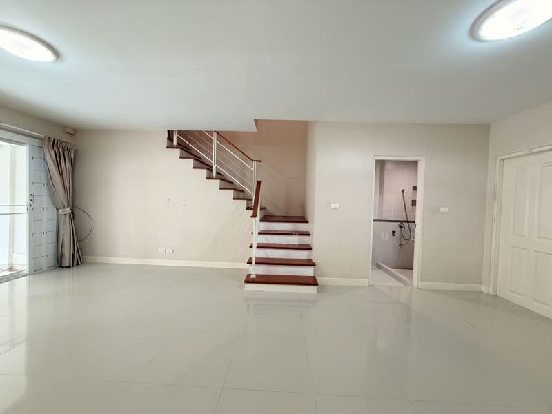 Baan Klang Muang S-Sense Onnuch-Wongwan : บ้านกลางเมือง เอสเซ้นส์ อ่อนนุช – วงแหวน, กรุงเทพ, ถนนลาดกระบัง, ลาดกระบัง, กรุงเทพ, 128 ตร.ม., ทาวน์เฮ้าส์ ขาย, โดย ณัฐวิชย์ จุลพันธ์, 500203034 - DDproperty.com