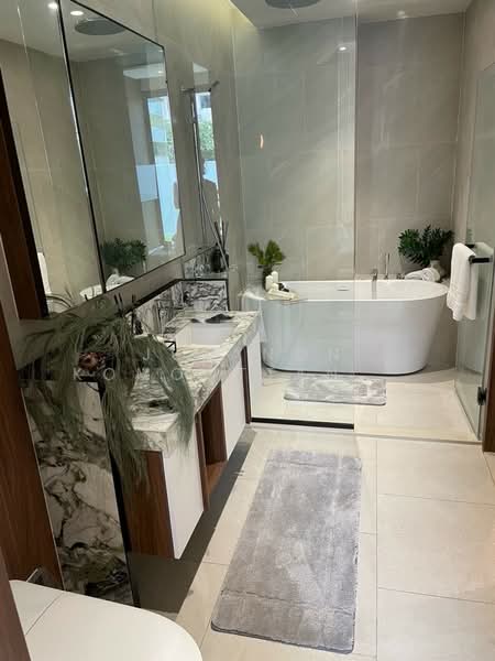 ROMM Convent, Bangkok, 42 Convent Road, Silom, Bang Rak, Bangkok, 1 Bedroom, 60 sqm, Condo Option To Buy, by Jutanon Komoottanaruk, 500203042 - DDproperty.com