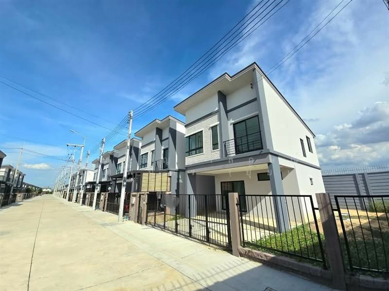 The Plant Rangsit Klong 4-Wongwaen : เดอะ แพลนท์ รังสิต คลอง 4-วงแหวน, ปทุมธานี, 53-1 ถนน รังสิต-นครนายก, คลองสี่, คลองหลวง, ปทุมธานี, 200 ตร.ม., บ้านแฝด ขาย, โดย คุณ ภิญญาลักษณ์ เทพบุตร (ยุ้ย), 500203048 - DDproperty.com