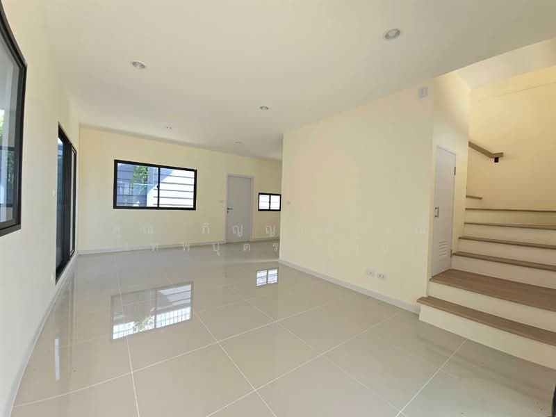 The Plant Rangsit Klong 4-Wongwaen, Pathum Thani, 53-1 Rangsit-Nakhon Nayok Road, Khlong Si, Khlong Luang, Pathum Thani, 2 Bedrooms, 200 sqm, Semi-Detached House (Twin House) For Sale, by คุณ ภิญญาลักษณ์ เทพบุตร (ยุ้ย), 500203048 - DDproperty.com