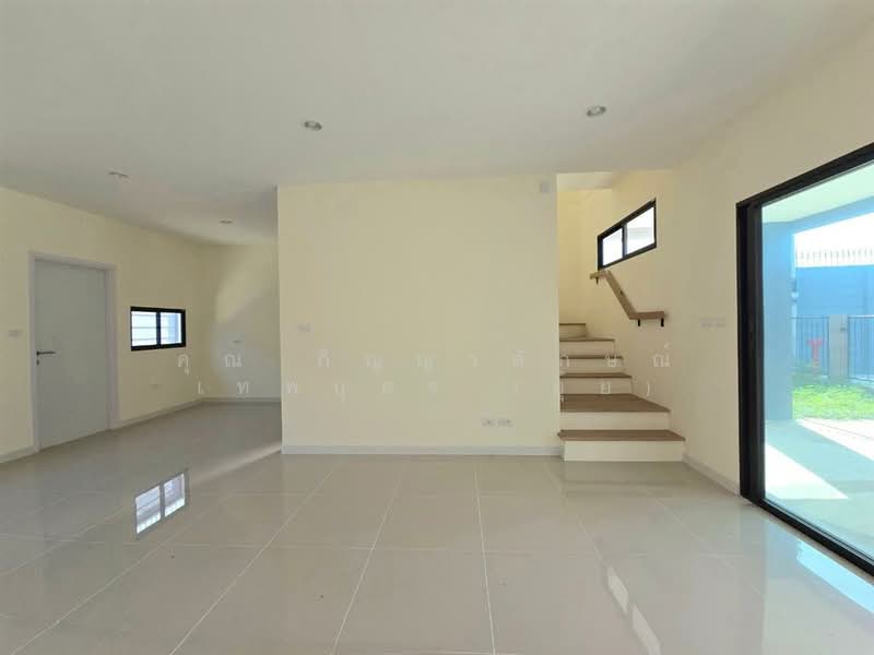 The Plant Rangsit Klong 4-Wongwaen : เดอะ แพลนท์ รังสิต คลอง 4-วงแหวน, ปทุมธานี, 53-1 ถนน รังสิต-นครนายก, คลองสี่, คลองหลวง, ปทุมธานี, 200 ตร.ม., บ้านแฝด ขาย, โดย คุณ ภิญญาลักษณ์ เทพบุตร (ยุ้ย), 500203048 - DDproperty.com