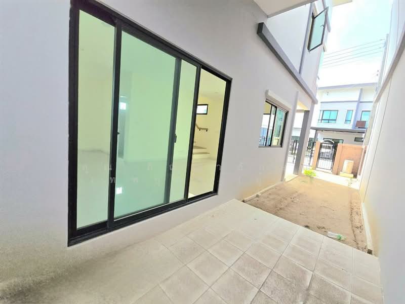 The Plant Rangsit Klong 4-Wongwaen, Pathum Thani, 53-1 Rangsit-Nakhon Nayok Road, Khlong Si, Khlong Luang, Pathum Thani, 2 Bedrooms, 200 sqm, Semi-Detached House (Twin House) For Sale, by คุณ ภิญญาลักษณ์ เทพบุตร (ยุ้ย), 500203048 - DDproperty.com