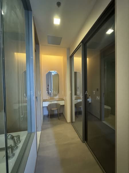 The Esse Asoke, Bangkok, 333 Soi Sukhumvit 21, Sukhumvit Road, Khlongtoei Nua, Watthana, Bangkok, 1 Bedroom, 45 sqm, Condo For Rent, by Sukniphat Leidchukan, 500203050 - DDproperty.com