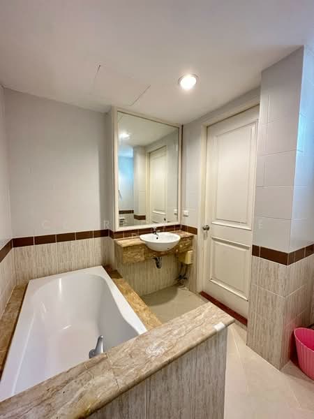 Plus City Park Sukhumvit 101/1, Bangkok, 6 Soi Wachiratham Sathit 31, Bang Chak, Phra Khanong, Bangkok, 3 Bedrooms, 240 sqm, Townhouse For Rent, by CorrectProperty, 500203054 - DDproperty.com