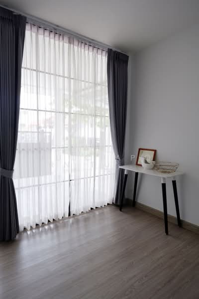 บ้านให้เช่า – ใกล้มหาวิทยาลัยเชียงใหม่ เพียง 5 นาที ค่าเช่า 29,000 บาท / เดือน No.1H227, Chiang Mai, Su Thep, Muang Chiang Mai, Chiang Mai, 3 Bedrooms, 90 sqm, Single Detached House For Rent, by Rutchaporn Tunsiri, 500203056 - DDproperty.com