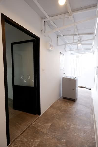 บ้านให้เช่า – ใกล้มหาวิทยาลัยเชียงใหม่ เพียง 5 นาที ค่าเช่า 29,000 บาท / เดือน No.1H227, Chiang Mai, Su Thep, Muang Chiang Mai, Chiang Mai, 3 Bedrooms, 90 sqm, Single Detached House For Rent, by Rutchaporn Tunsiri, 500203056 - DDproperty.com