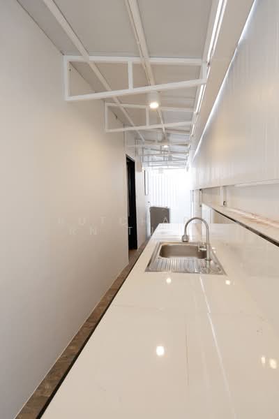 บ้านให้เช่า – ใกล้มหาวิทยาลัยเชียงใหม่ เพียง 5 นาที ค่าเช่า 29,000 บาท / เดือน No.1H227, Chiang Mai, Su Thep, Muang Chiang Mai, Chiang Mai, 3 Bedrooms, 90 sqm, Single Detached House For Rent, by Rutchaporn Tunsiri, 500203056 - DDproperty.com