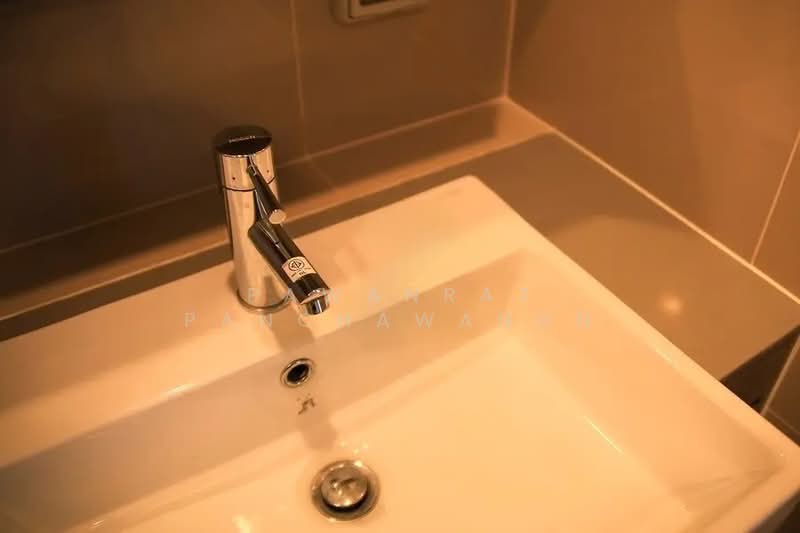 Quinn Ratchada 17, Bangkok, 454 456 Soi Inthara Mari 45, Din Daeng, Din Daeng, Bangkok, 1 Bedroom, 45 sqm, Condo For Rent, by Pawanrat Panchawanon, 500203069 - DDproperty.com