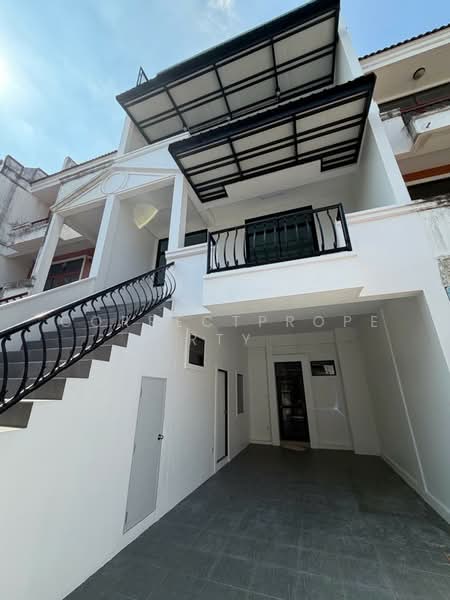 ทาวน์โฮม 4 ชั้น ขนาดใหญ่ ทำเลใจกลางบางนา, Samut Prakan, Bangphli Yai, Bang Plee, Samut Prakan, 7 Bedrooms, 250 sqm, Townhouse For Rent, by CorrectProperty, 500203095 - DDproperty.com