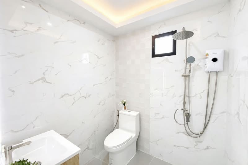 For Sale 3 Bedroom House in East Pattaya Khao Noi, Chon Buri (Pattaya), Bang Lamung, Bang Lamung (Pattaya), Chon Buri (Pattaya), 3 Bedrooms, 252 sqm, Single Detached House For Sale, by PLC real estate, 500203114 - DDproperty.com