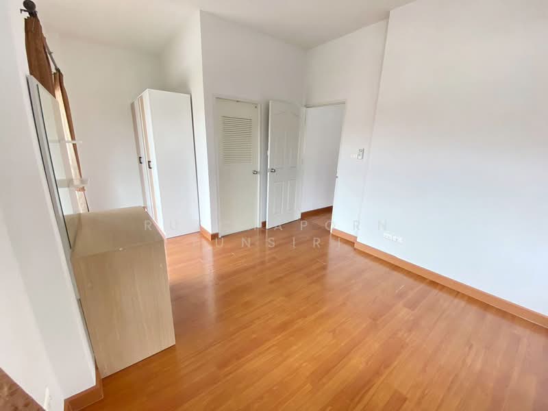 บ้านให้เช่า – ใกล้สนามกอล์ฟเอ็มสปอร์ตคอมเพล็กซ์ เพียง 10 นาที ค่าเช่า 20,500 บาท / เดือน No.13H508, Chiang Mai, San Ton Pao, San Kamphaeng, Chiang Mai, 4 Bedrooms, 150 sqm, Single Detached House For Rent, by Rutchaporn Tunsiri, 500203122 - DDproperty.com