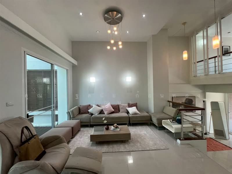 ไพรเวท วิลล่า (Private Villa) ซอยนวมินทร์135, กรุงเทพ, ถนนนวมินทร์, คลองกุ่ม, บึงกุ่ม, กรุงเทพ, 160 ตร.ม., ทาวน์เฮ้าส์ ขาย, โดย คุณ ณัฐดนัย ก้อนทอง (ณน), 500203127 - DDproperty.com