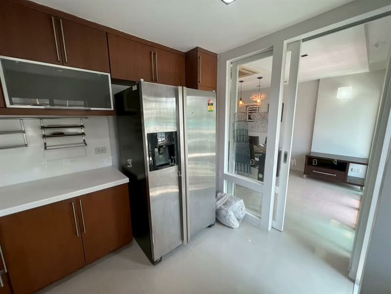 ไพรเวท วิลล่า (Private Villa) ซอยนวมินทร์135, Bangkok, ถนนนวมินทร์, Khlong Kum, Bueng Kum, Bangkok, 4 Bedrooms, 160 sqm, Townhouse For Sale, by คุณ ณัฐดนัย ก้อนทอง (ณน), 500203127 - DDproperty.com