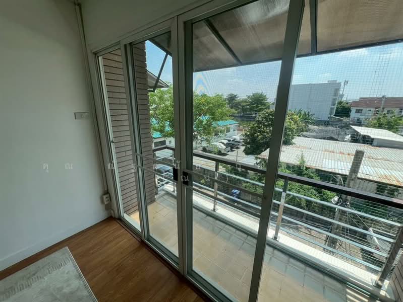 ไพรเวท วิลล่า (Private Villa) ซอยนวมินทร์135, Bangkok, ถนนนวมินทร์, Khlong Kum, Bueng Kum, Bangkok, 4 Bedrooms, 160 sqm, Townhouse For Sale, by คุณ ณัฐดนัย ก้อนทอง (ณน), 500203127 - DDproperty.com